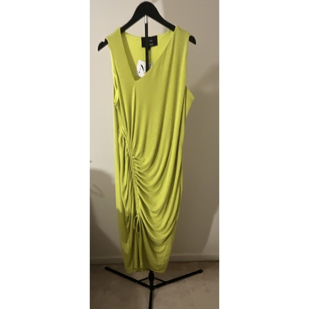 Nina Parker Yellow Ruched Sleeveless V-Neck Maxi Dress Stretch Plus 2X